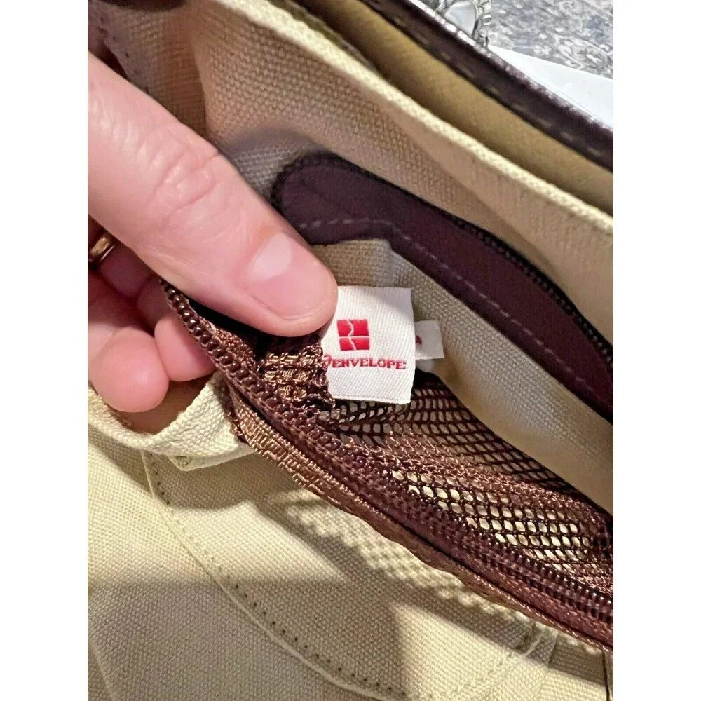 VTG Red Envelope‎ Leather Excursion Travel Case Bag Trifold Brown Tan Gold ~ NEW